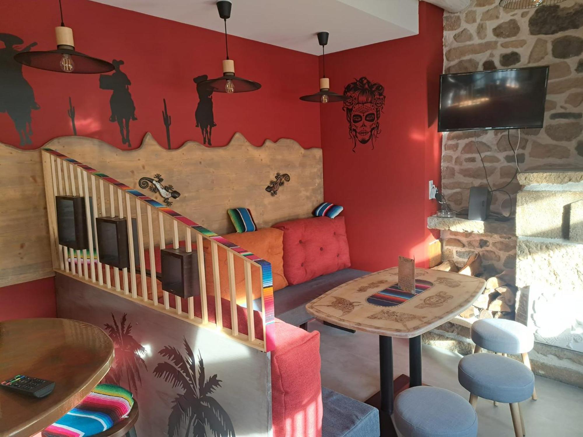 Le Barriol Saint-Julien-Chapteuil Exterior foto