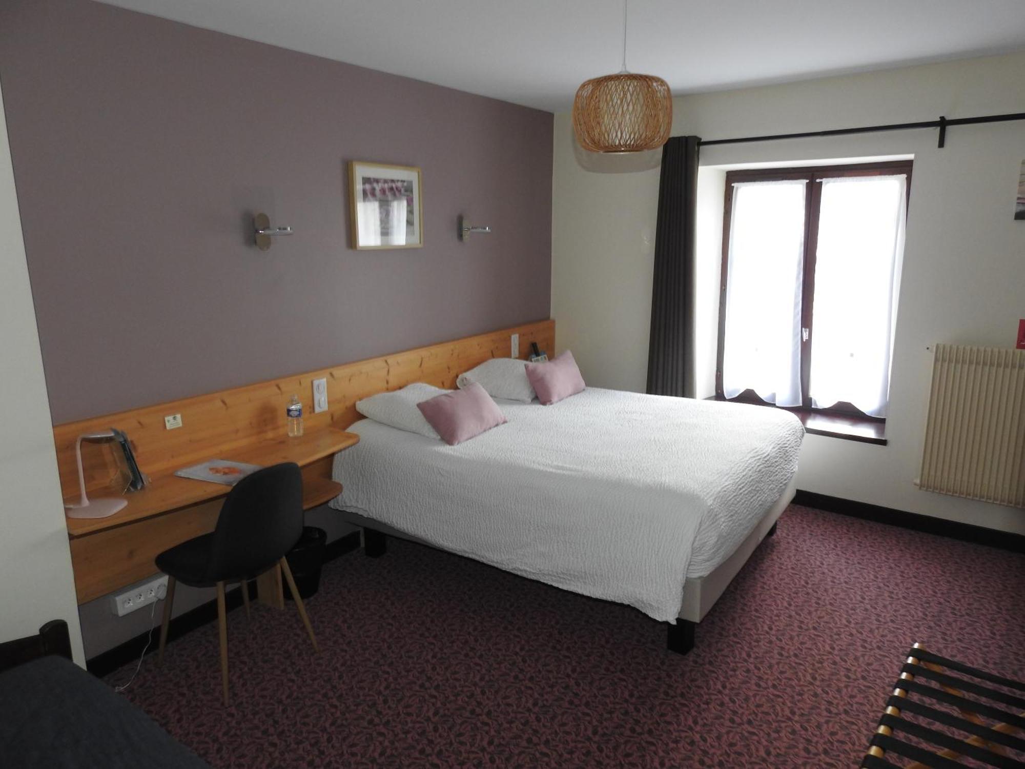 Le Barriol Saint-Julien-Chapteuil Exterior foto